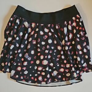 Lululemon High waist pattern skirt with built in black shorts